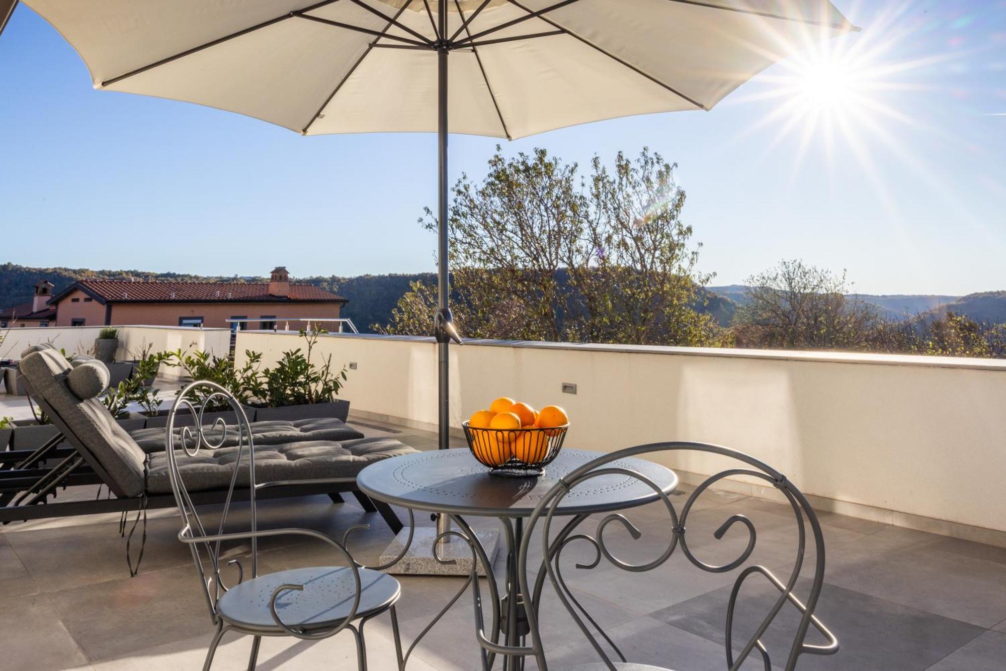 Stok - Rooms, Wine & Restaurant - Marezige, Koper Ngoại thất bức ảnh
