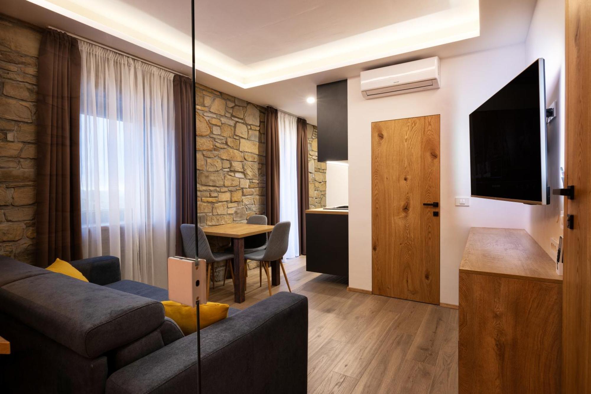 Stok - Rooms, Wine & Restaurant - Marezige, Koper Ngoại thất bức ảnh